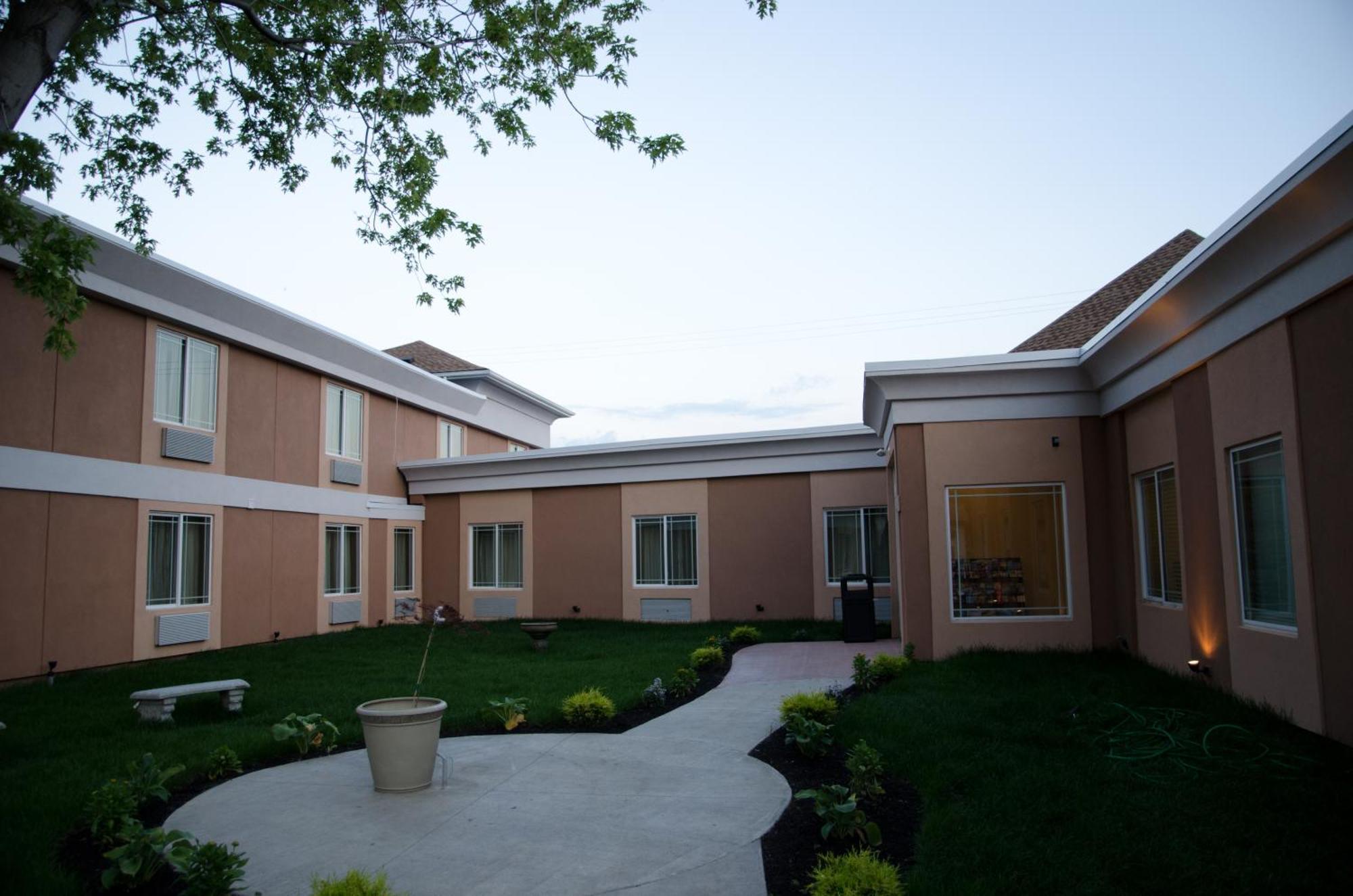 Aashram Hotel By Niagara River Niagara Falls Exterior foto