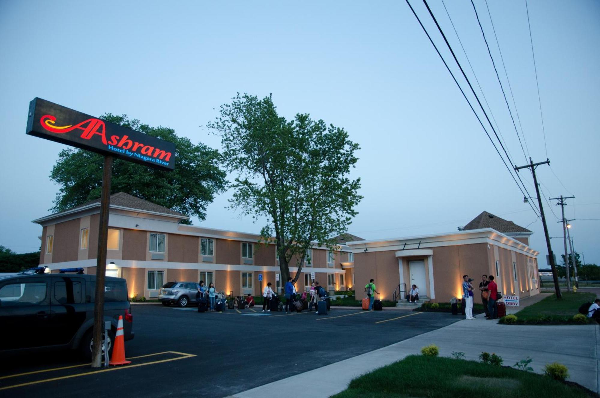 Aashram Hotel By Niagara River Niagara Falls Exterior foto
