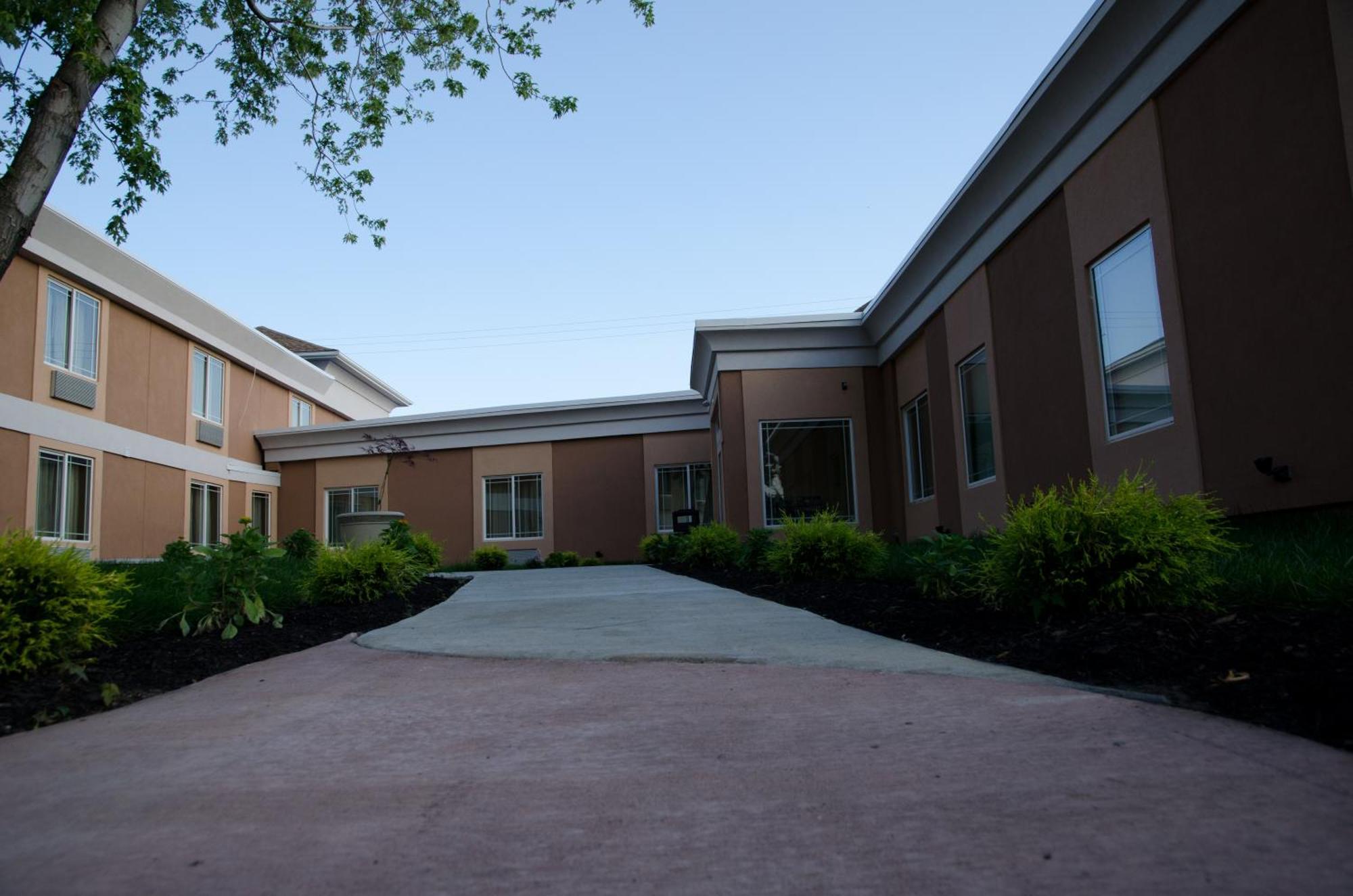 Aashram Hotel By Niagara River Niagara Falls Exterior foto