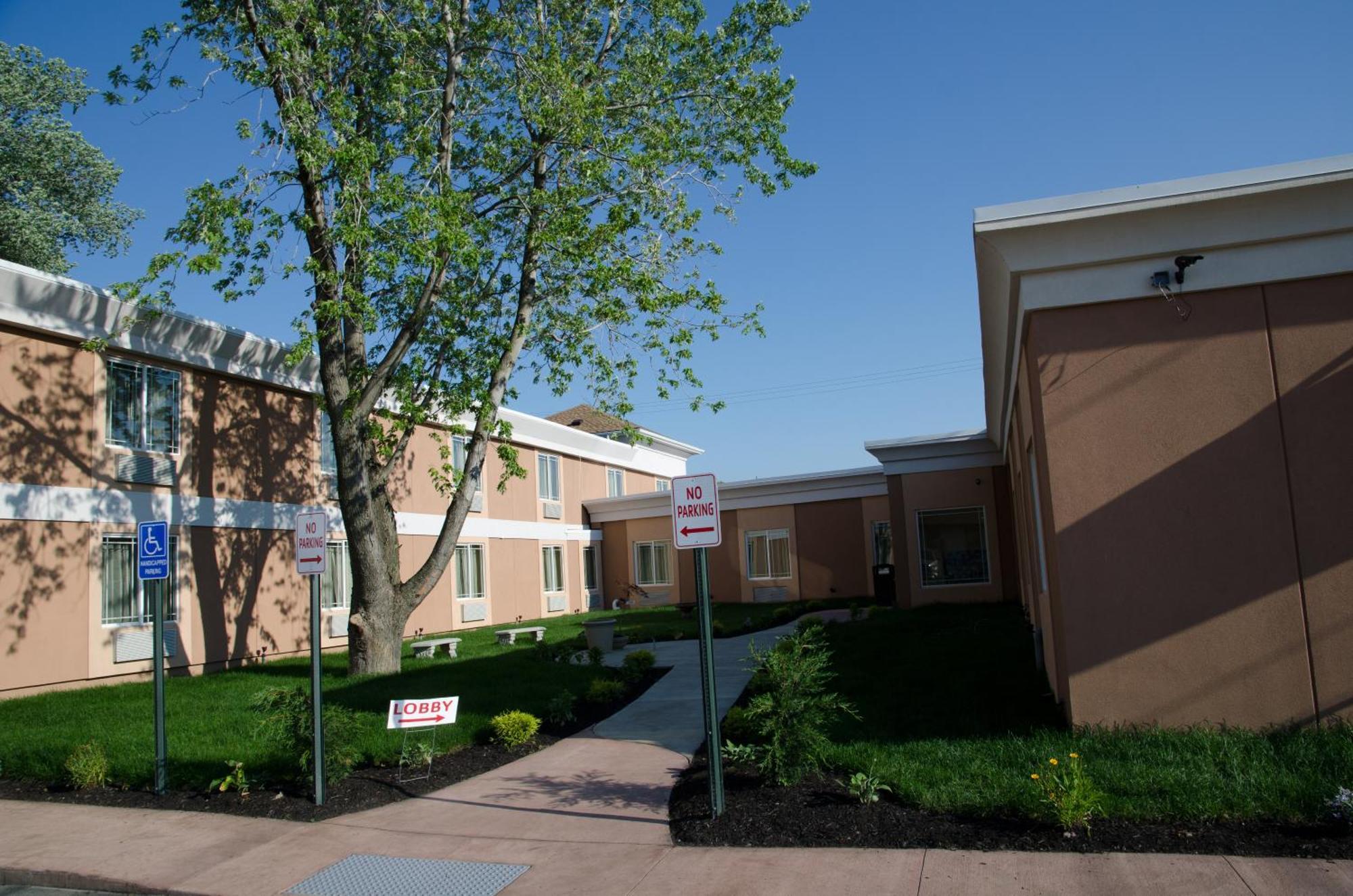 Aashram Hotel By Niagara River Niagara Falls Exterior foto