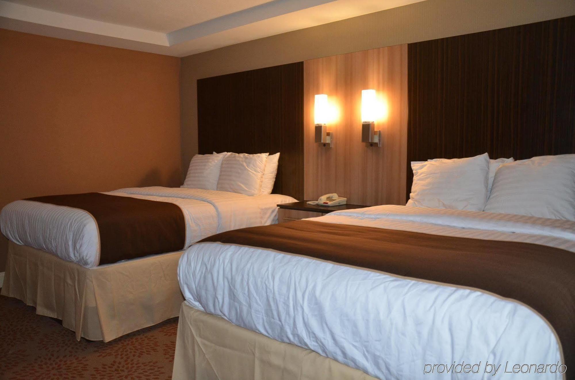 Aashram Hotel By Niagara River Niagara Falls Habitación foto