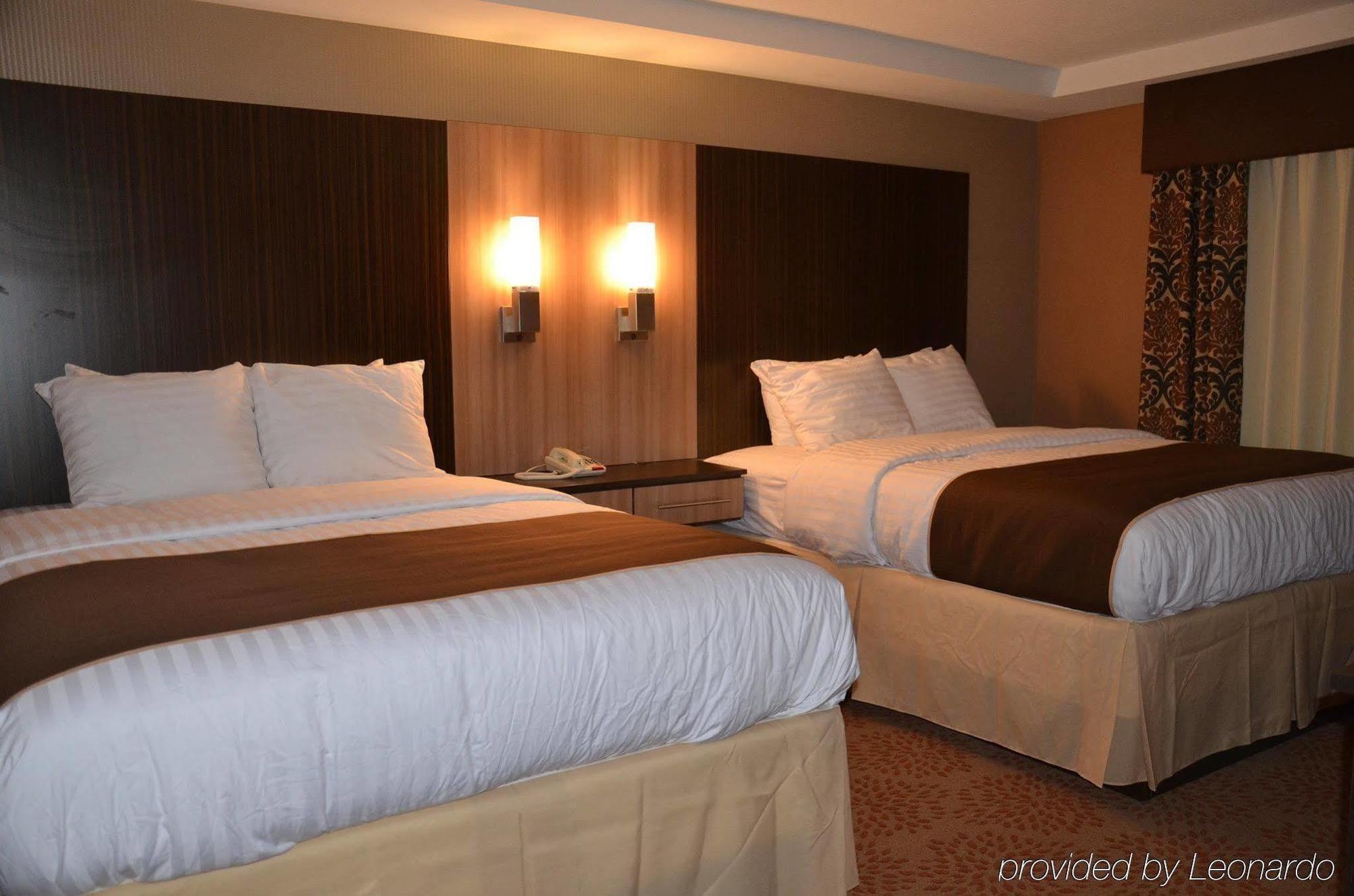 Aashram Hotel By Niagara River Niagara Falls Habitación foto